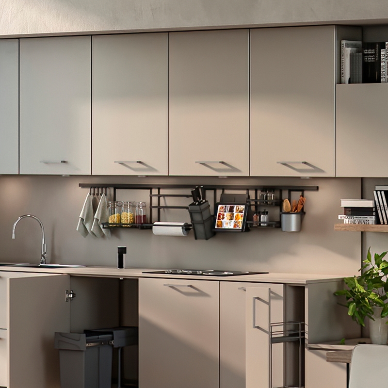 Emuca Profilo per accessori da cucina sospesi, fissaggio a parete, con  supporti, 110 cm, alluminio, grigio antracite.