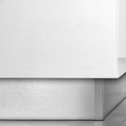 Emuca Kit battiscopa da cucina Plasline con accessori per unione, Altezza 100 mm, 2,35 m, Anodizzato satinato, Tecnoplastica