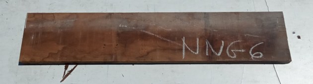 Tavola in legno di Noce Nazionale grezzo non refilato