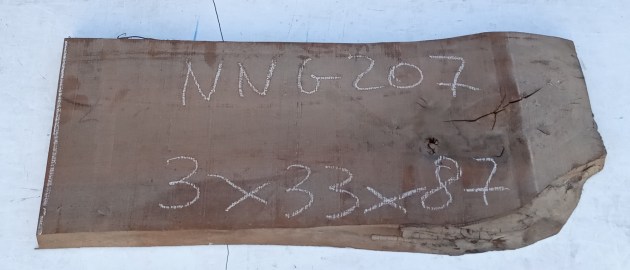 Tavola in legno di Noce Nazionale grezzo non refilato