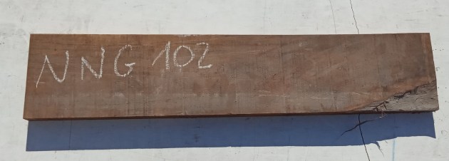 Tavola in legno di Noce Nazionale grezzo non refilato