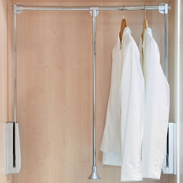 Emuca Appendiabiti per armadio Hang, 600 - 830, Cromato brillo, Acciaio e Tecnoplastica