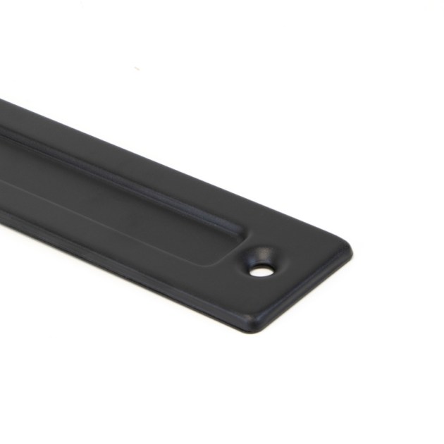 Maniglia Emuca per porte scorrevoli in legno Pasadena, lunghezza 240 mm, perno 180 mm, Acciaio, texture Nera