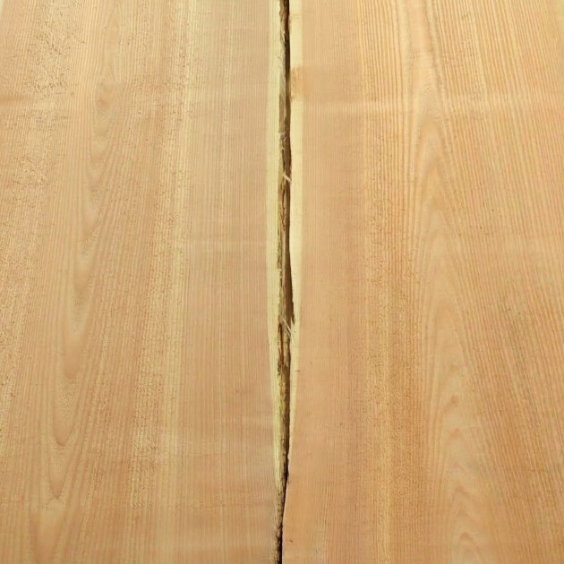 Tavola in legno di Larice Austriaco Non Refilato Grezzo Prima Scelta mm